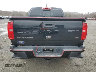 2022 Chevrolet Colorado 4WD Z71 z VIN 1GCGTDEN8N1330939, wystawiony jako Copart lot #47436595 z przebiegiem 26 579 mil mil oraz Szkoda całkowita • Salvage title. Historia ofert i sprzedaży dostępna na DreamBid. Obrazek 6.
