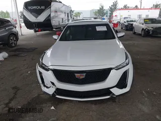2021 Cadillac CT5 Sport z VIN 1G6DU5RK9M0117981, wystawiony jako IAAI lot #42021432 z przebiegiem 67 363 mil mil oraz . Historia ofert i sprzedaży dostępna na DreamBid. Obrazek 12.
