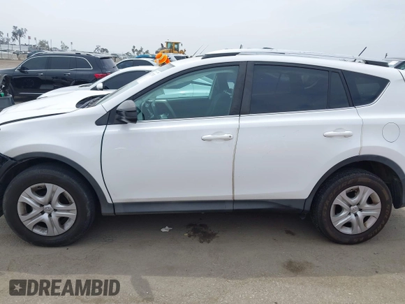 2014 Toyota RAV4 LE с VIN 2T3ZFREV5EW080316, выставлен на аукционе IAAI как лот 42371531 с пробегом 113 756 миль миль и . История ставок и продаж доступна на DreamBid. Изображение 14.