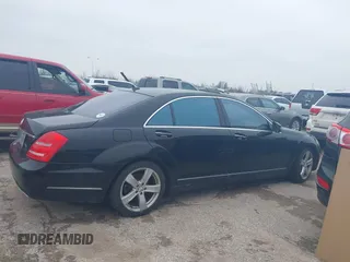 2011 Mercedes-Benz S-Class S 550 with VIN WDDNG7BB1BA362219, listed as a IAAI auction lot 41439408 with 165,076 mi miles. Bid and sale history available at carsss.com. Image 13.