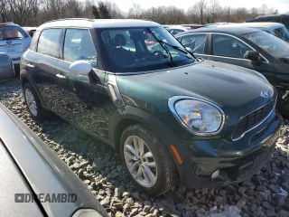 2011 MINI Countryman S with VIN WMWZC5C57BWL55330, listed as a Copart auction lot 84519294 with 120,080 mi miles and Clean Title. Bid and sale history available at DreamBid. Image 4.