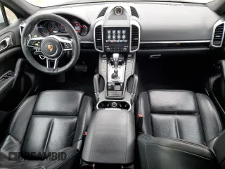 2017 Porsche Cayenne with VIN WP1AA2A25HKA80925, listed as a Copart auction lot 45039835 with 83,973 mi miles and Salvage Title. Bid and sale history available at carsss.com. Image 8.