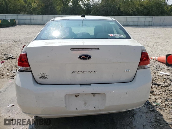 2010 Ford Focus SE with VIN 1FAHP3FN4AW101212, listed as a Copart auction lot 70290324 with 142,058 mi miles and Non Repairable. Bid and sale history available at carsss.com. Image 6.