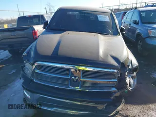 2009 Dodge 1500 Laramie z VIN 1D3HV13T49S730776, wystawiony jako IAAI lot #41396097 z przebiegiem 206 684 mil mil oraz . Historia ofert i sprzedaży dostępna na DreamBid. Obrazek 12.
