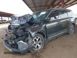 2020 Kia Telluride EX z VIN 5XYP3DHC0LG033039, wystawiony jako IAAI lot #41557612 z przebiegiem 84 882 mil mil oraz . Historia ofert i sprzedaży dostępna na DreamBid. Obrazek 2.