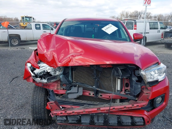 2016 Toyota Tacoma SR5 with VIN 5TFAX5GN0GX057704, listed as a IAAI auction lot 41890138 with 110,799 mi miles. Bid and sale history available at carsss.com. Image 13.