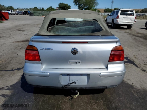 2002 Volkswagen Cabrio GLS with VIN 3VWCC21VX2M809285, listed as a Copart auction lot 47128704 with 91,612 mi miles and Salvage Title. Bid and sale history available at carsss.com. Image 6.