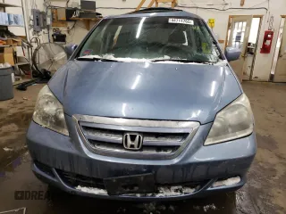 2006 Honda Odyssey EX-L with VIN 5FNRL38686B110104, listed as a Copart auction lot 44711765 with 231,197 mi miles and Salvage Title. Bid and sale history available at carsss.com. Image 5.