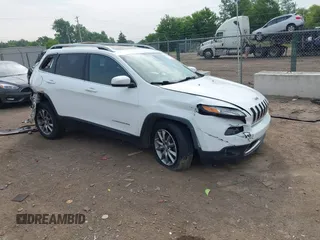 2018 Jeep Cherokee Limited с VIN 1C4PJMDB0JD598244, выставлен на аукционе IAAI как лот 42495342 с пробегом Не указан миль и . История ставок и продаж доступна на DreamBid. Изображение 1.