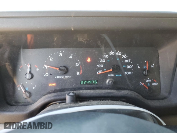 2005 Jeep Wrangler SE with VIN 1J4FA291X5P340277, listed as a Copart auction lot 88562825 with 224,475 mi miles and Clean Title. Bid and sale history available at carsss.com. Image 9.