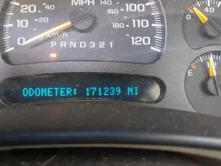 2006 Chevrolet Tahoe Z71 with VIN 1GNEK13ZX6R112090, listed as a IAAI auction lot 42648859 with 171,239 mi miles and . Bid and sale history available at DreamBid. Image 7.