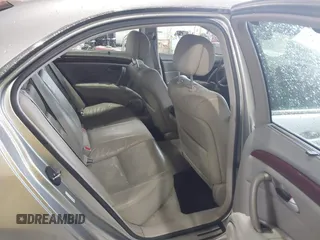 2008 Acura RL with VIN JH4KB16528C004491, listed as a IAAI auction lot 41571102 with 144,373 mi miles and . Bid and sale history available at DreamBid. Image 8.