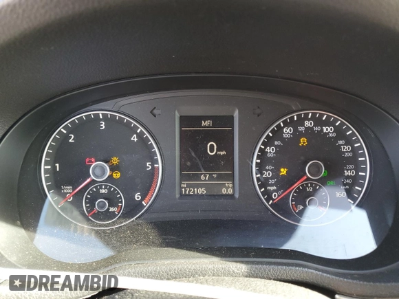 2013 Volkswagen Passat SE with VIN 1VWBN7A38DC094268, listed as a Copart auction lot 54378765 with 172,105 mi miles and Clean title. Bid and sale history available at DreamBid. Image 9.