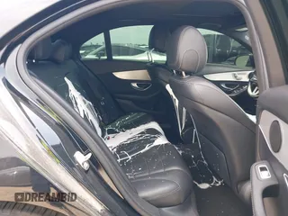 2020 Mercedes-Benz C 300 z VIN 55SWF8DB9LU325172, wystawiony jako IAAI lot #42287443 z przebiegiem 100 261 mil mil oraz . Historia ofert i sprzedaży dostępna na DreamBid. Obrazek 8.