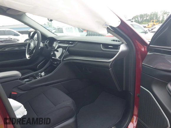 2023 Jeep Grand Cherokee Altitude with VIN 1C4RJHAG2P8108436, listed as a IAAI auction lot 42557174 with 28,015 mi miles and . Bid and sale history available at DreamBid. Image 5.