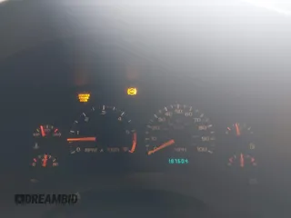 1999 Chevrolet Blazer Trailblazer z VIN 1GNDT13W4X2187490, wystawiony jako IAAI lot #41966073 z przebiegiem 187 604 mil mil oraz . Historia ofert i sprzedaży dostępna na DreamBid. Obrazek 7.
