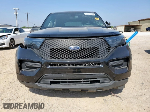 2021 Ford Police Interceptor Utility z VIN 1FM5K8AB8MGC33082, wystawiony jako Copart lot #56519955 z przebiegiem Nie podano mil oraz Szkoda całkowita • Salvage title. Historia ofert i sprzedaży dostępna na DreamBid. Obrazek 5.