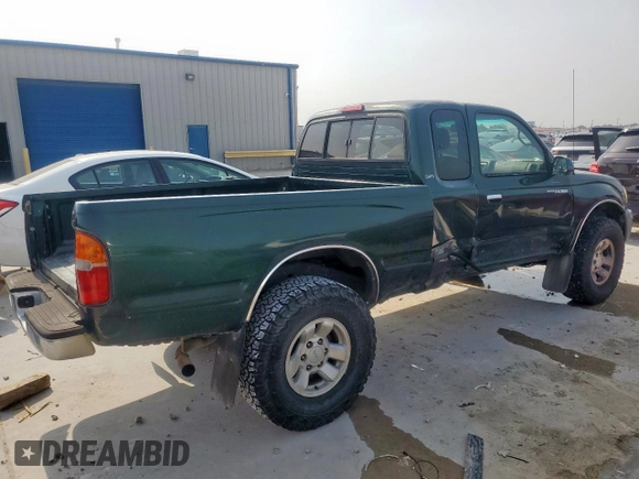 2000 Toyota Tacoma PreRunner with VIN 4TASM92N7YZ598102, listed as a Copart auction lot 57183275 with 437,896 mi miles and Clean title. Bid and sale history available at DreamBid. Image 3.
