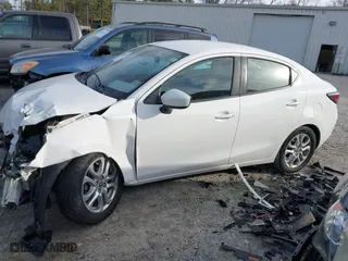 2017 Toyota Yaris iA with VIN 3MYDLBYV1HY192780, listed as a IAAI auction lot 41402782 with NaN miles. Bid and sale history available at carsss.com. Image 17.