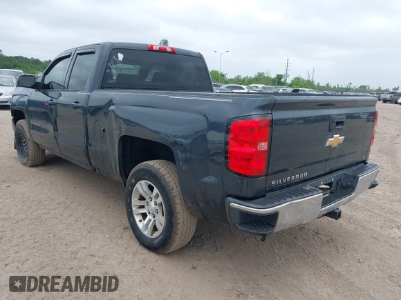 2018 Chevrolet Silverado 1500 LT with VIN 1GCRCREC9JZ105218, listed as a IAAI auction lot 40778682 with 124,621 mi miles and . Bid and sale history available at DreamBid. Image 3.