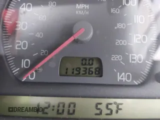 1998 Volvo S70 with VIN YV1LS557XW1546067, listed as a IAAI auction lot 41806312 with 119,368 mi miles and . Bid and sale history available at DreamBid. Image 7.