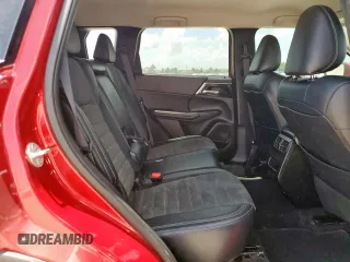 2024 Mitsubishi Outlander SE z VIN JA4J3VA89RZ048600, wystawiony jako Copart lot #60091975 z przebiegiem Nie podano mil oraz Szkoda całkowita • Salvage title. Historia ofert i sprzedaży dostępna na DreamBid. Obrazek 11.