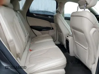 2019 Lincoln MKC Reserve with VIN 5LMCJ3D93KUL29381, listed as a Copart auction lot 44835375 with 83,664 mi miles and Salvage Title. Bid and sale history available at DreamBid. Image 11.