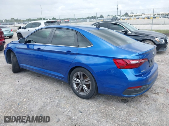 2022 Volkswagen Jetta SE with VIN 3VW7M7BU9NM014623, listed as a IAAI auction lot 42012005 with 39,643 mi miles and . Bid and sale history available at DreamBid. Image 3.