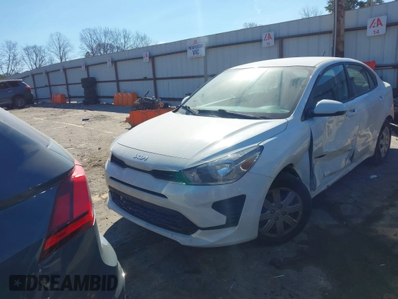 2022 Kia Rio S with VIN 3KPA24AD4NE434315, listed as a IAAI auction lot 41709976 with 65,000 mi miles and . Bid and sale history available at carsss.com. Image 16.