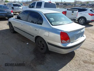 2004 Hyundai Elantra GLS z VIN KMHDN46D54U783394, wystawiony jako IAAI lot #42081704 z przebiegiem 186 301 mil mil oraz . Historia ofert i sprzedaży dostępna na DreamBid. Obrazek 3.