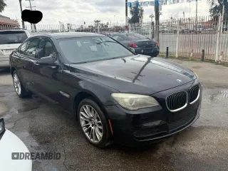 2012 BMW 7 Series 750i with VIN WBAKA8C5XCDX01120, listed as a Copart auction lot 47065425 with 71,313 mi miles and Salvage Title. Bid and sale history available at carsss.com. Image 1.