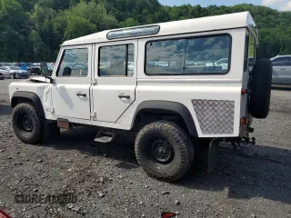 1996 Land Rover Defender с VIN SALLDHM68TA991998, выставлен на аукционе Copart как лот 57596025 с пробегом 150 656 миль миль и Списание • Salvage title. История ставок и продаж доступна на DreamBid. Изображение 2.