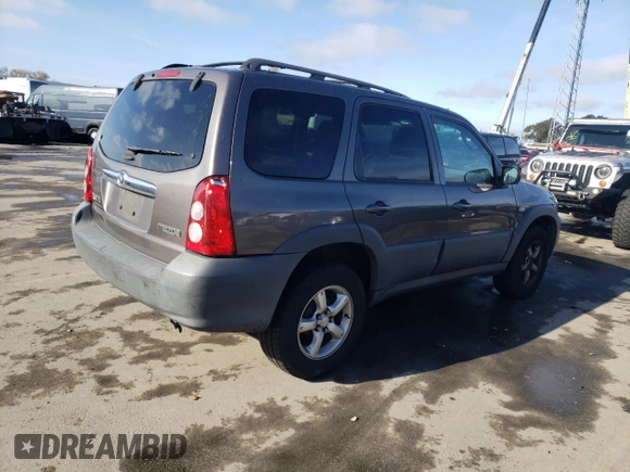 2005 Mazda Tribute i with VIN 4F2YZ02Z55KM21826, listed as a Copart auction lot 85145354 with 204,384 mi miles and Salvage Title. Bid and sale history available at carsss.com. Image 3.