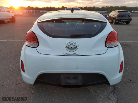 2014 Hyundai Veloster with VIN KMHTC6AD5EU192486, listed as a Copart auction lot 86204784 with 172,013 mi miles and Salvage Title. Bid and sale history available at carsss.com. Image 6.