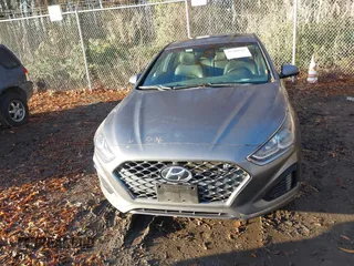 2018 Hyundai Sonata SEL with VIN 5NPE34AFXJH703181, listed as a IAAI auction lot 41100942 with 70,879 mi miles and . Bid and sale history available at DreamBid. Image 12.