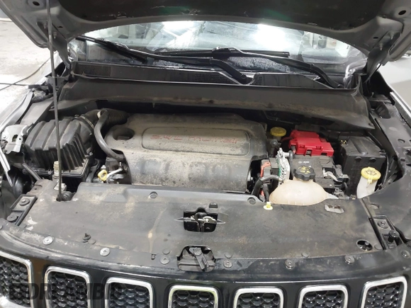 2020 Jeep Compass Limited with VIN 3C4NJDCB6LT148085, listed as a IAAI auction lot 41537903 with 55,878 mi miles and . Bid and sale history available at carsss.com. Image 10.
