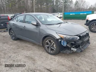 2024 Nissan Sentra SV z VIN 3N1AB8CV4RY222342, wystawiony jako IAAI lot #41786619 z przebiegiem 32 968 mil mil oraz . Historia ofert i sprzedaży dostępna na DreamBid. Obrazek 1.