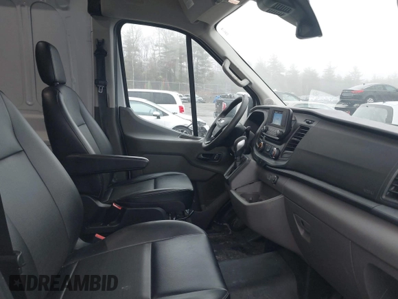 2022 Ford Transit Cargo with VIN 1FTBR2X83NKA80895, listed as a IAAI auction lot 41905179 with 45,241 mi miles and . Bid and sale history available at DreamBid. Image 5.