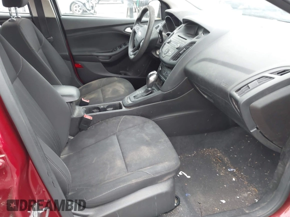 2016 Ford Focus SE with VIN 1FADP3F28GL254321, listed as a IAAI auction lot 42158144 with 89,807 mi miles. Bid and sale history available at carsss.com. Image 5.