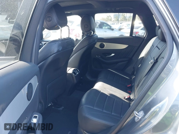 2019 Mercedes-Benz GLC 300 с VIN WDC0G4JB9KV135836, выставлен на аукционе IAAI как лот 41939034 с пробегом 73 058 миль миль и . История ставок и продаж доступна на DreamBid. Изображение 8.