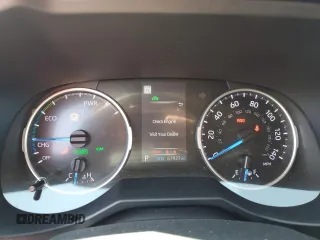 2019 Toyota RAV4 Hybrid XLE with VIN 2T3RWRFV4KW041887, listed as a Copart auction lot 50651875 with 67,927 mi miles and Salvage Title. Bid and sale history available at carsss.com. Image 9.