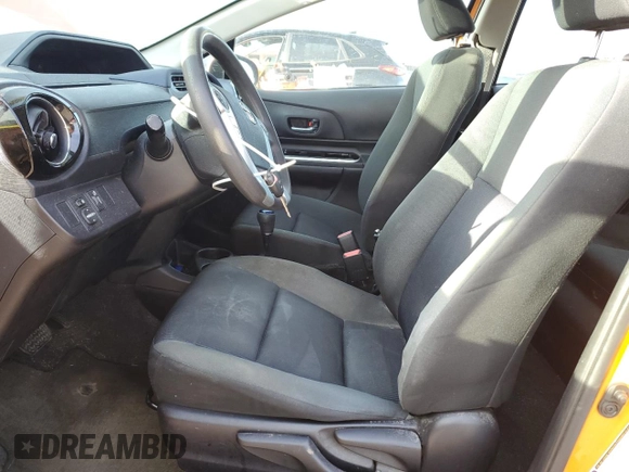 2015 Toyota Prius One with VIN JTDKDTB33F1115068, listed as a Copart auction lot 44528905 with 128,588 mi miles and Salvage Title. Bid and sale history available at DreamBid. Image 7.