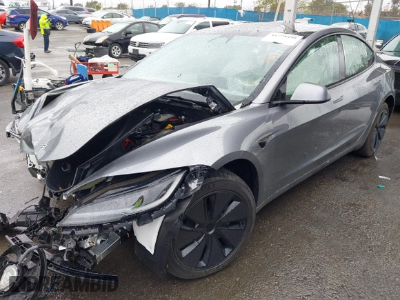 2025 Tesla Model 3 Long Range with VIN 5YJ3E1EA2SF885408, listed as a IAAI auction lot 41778498 with 1,566 mi miles and . Bid and sale history available at DreamBid. Image 23.