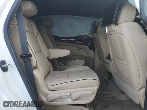 2024 Cadillac Escalade 4WD Premium Luxury with VIN 1GYS4BKL3RR137226, listed as a Copart auction lot 46298915 with 14,657 mi miles and Clean title. Bid and sale history available at DreamBid. Image 11.
