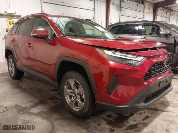 2024 Toyota RAV4 XLE with VIN 2T3P1RFV1RW423570, listed as a IAAI auction lot 41946644 with 34,490 mi miles. Bid and sale history available at carsss.com. Image 1.
