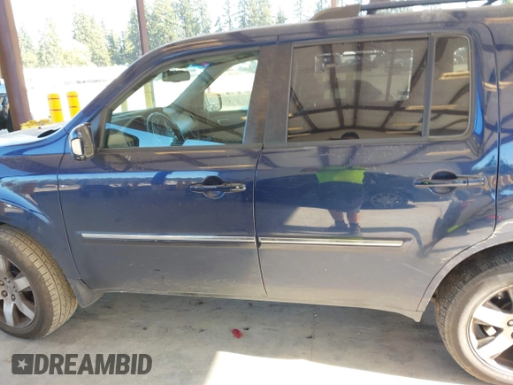 2013 Honda Pilot Touring with VIN 5FNYF4H95DB079782, listed as a IAAI auction lot 42737391 with 152,830 mi miles and . Bid and sale history available at DreamBid. Image 14.
