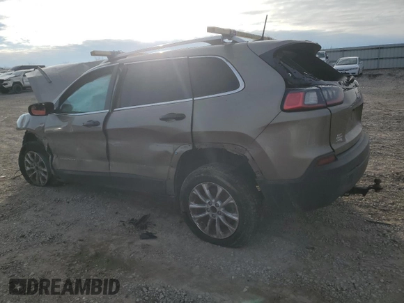 2019 Jeep Cherokee Latitude с VIN 1C4PJLCX1KD131651, выставлен на аукционе Copart как лот 87386804 с пробегом Не указан миль и Списание • Salvage title. История ставок и продаж доступна на DreamBid. Изображение 2.