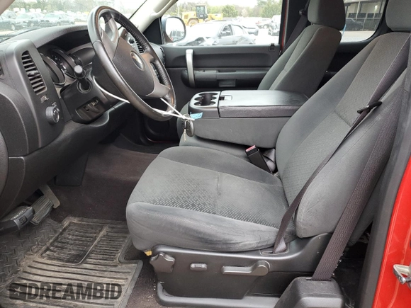 2008 Chevrolet Silverado 1500 1LT with VIN 1GCEC19J48Z241615, listed as a Copart auction lot 50070125 with 157,013 mi miles and Salvage Title. Bid and sale history available at DreamBid. Image 7.