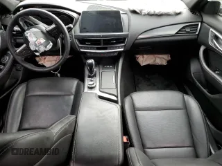 2022 Cadillac CT5 Premium Luxury z VIN 1G6DN5RK5N0111092, wystawiony jako Copart lot #86408354 z przebiegiem Nie podano mil oraz Szkoda całkowita • Salvage title. Historia ofert i sprzedaży dostępna na DreamBid. Obrazek 8.