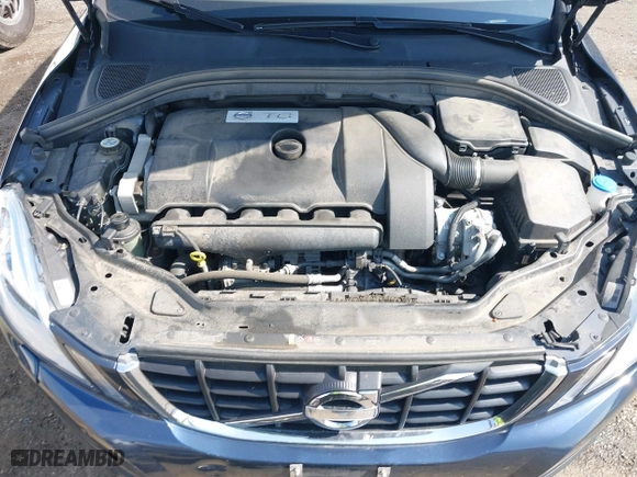 2013 Volvo XC60 T6 with VIN YV4902DZ9D2441547, listed as a IAAI auction lot 42028493 with 106,212 mi miles. Bid and sale history available at carsss.com. Image 10.